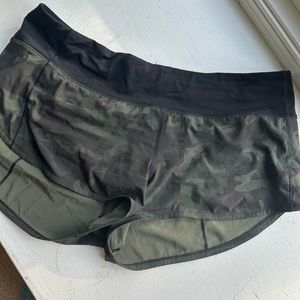 EUC Lululemon Speed Up Low Rise 2.5”